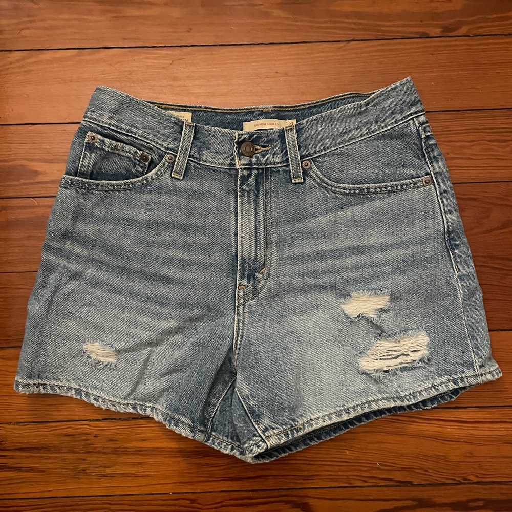 Levi's 80s Mom Shorts